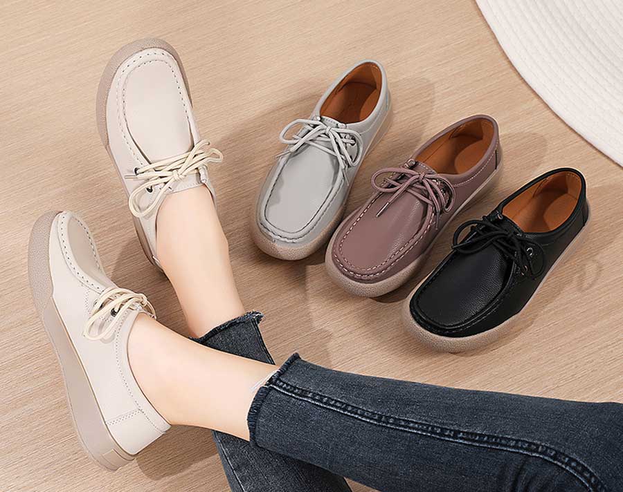 Women's casual sewn accents lace up shoes